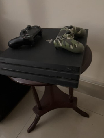 PS4 Pro 1TB + Original Controllers - 3
