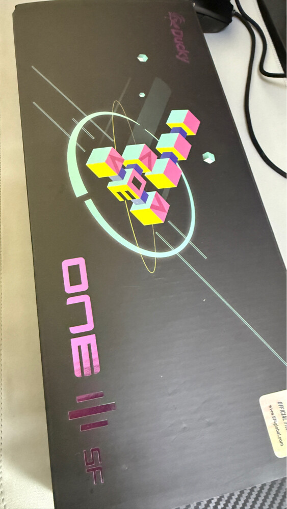 Ducky One iii SF Gaming keyboard - 4