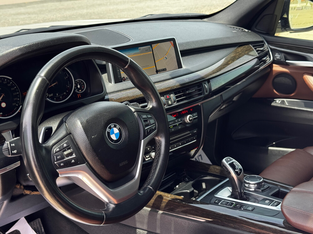 BMW X5 2016 - 10