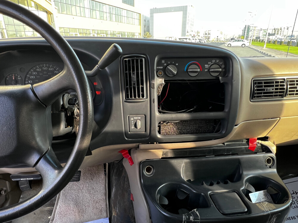 GMC SAVANA start craft 1500 - 10