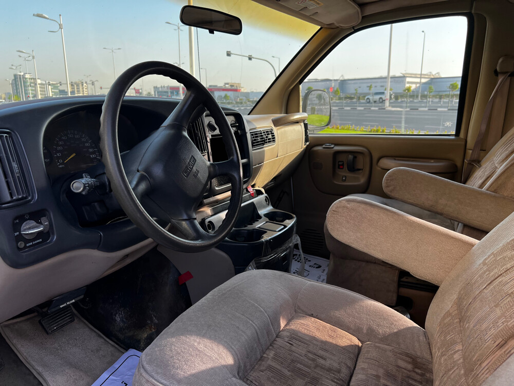 GMC SAVANA start craft 1500 - 12