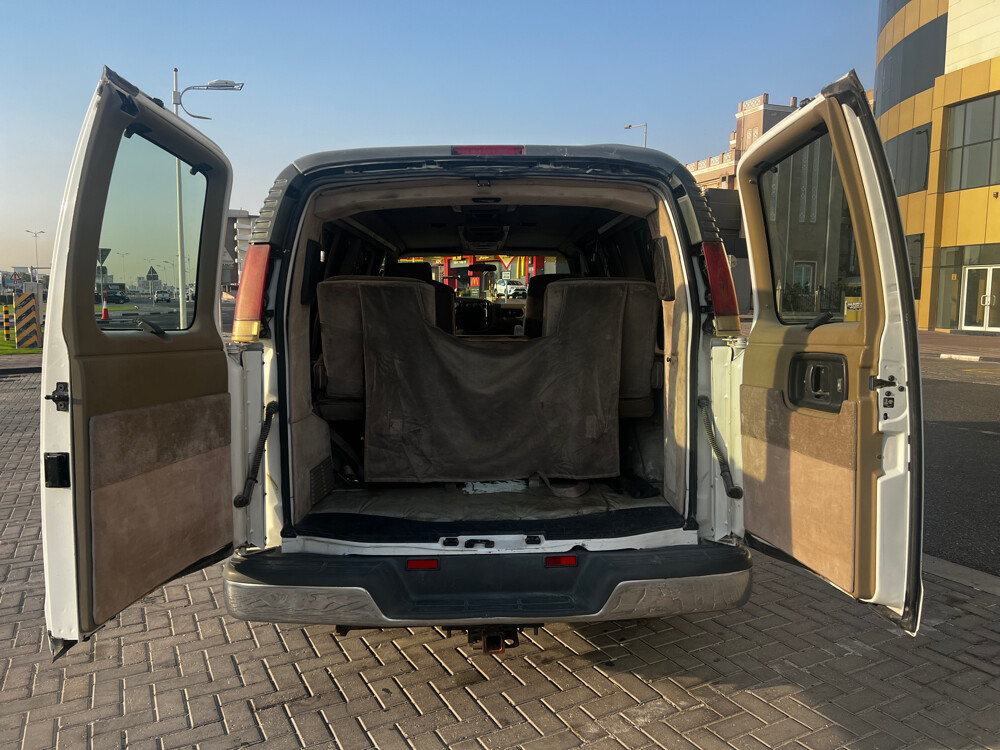 GMC SAVANA start craft 1500 - 17