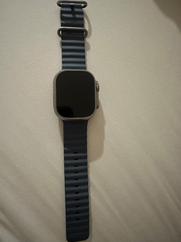 Apple Watch Ultra 3 - 1