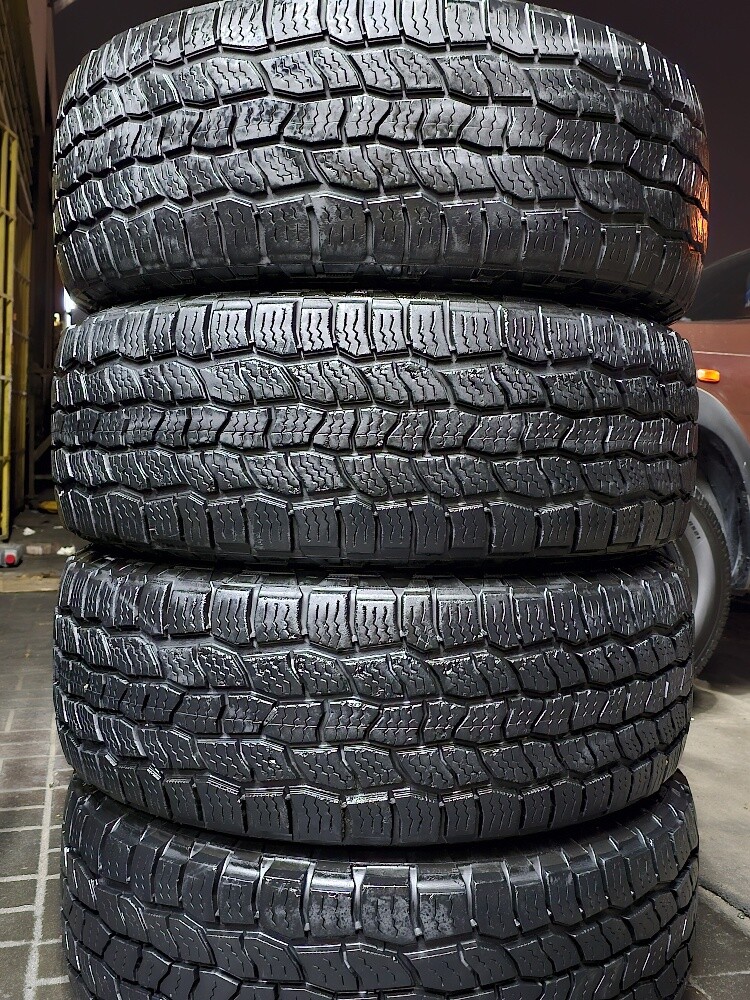 285-70-17,,, Cooper brand - 3