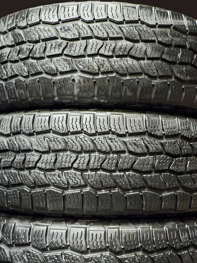 285-70-17,,, Cooper brand - 7