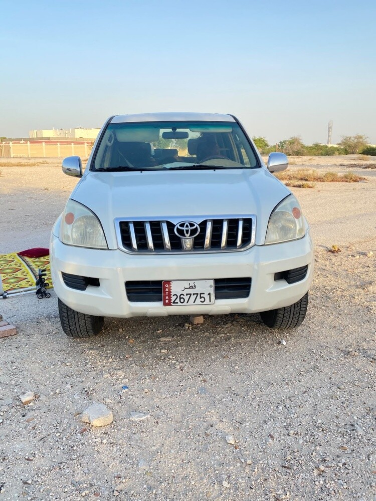 pradoo 2003 model with sunroof - 5