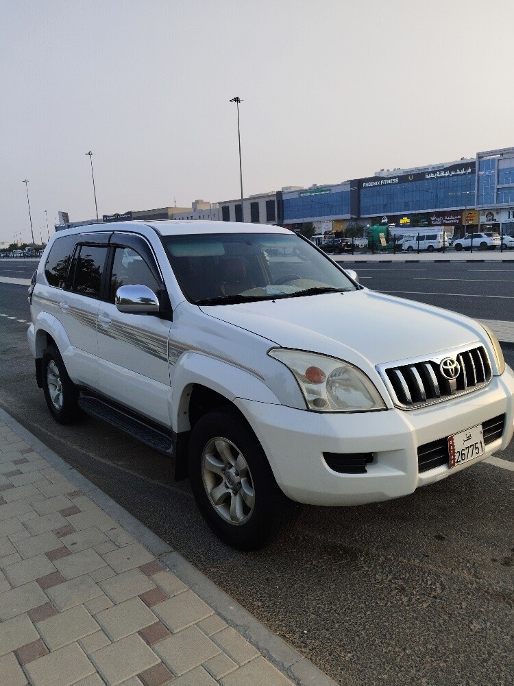 pradoo 2003 model with sunroof - 10