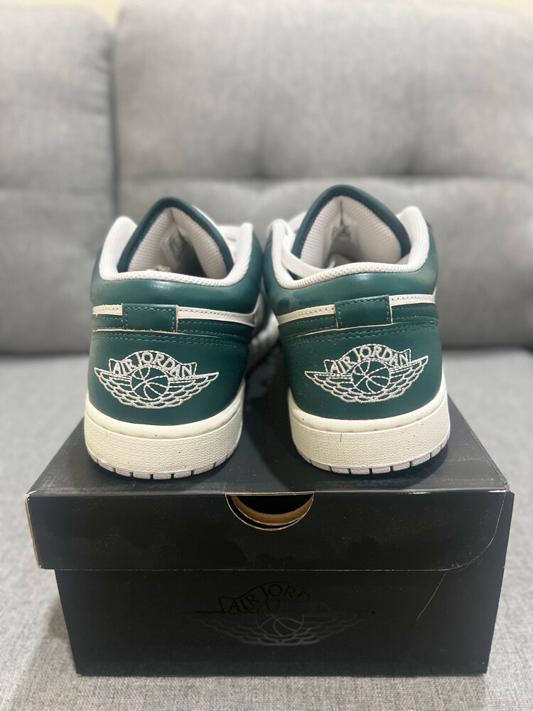 Adidas Jordan 1 Low Se - 3