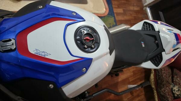 BMW S1000rr 2020 Low Mileage - 11