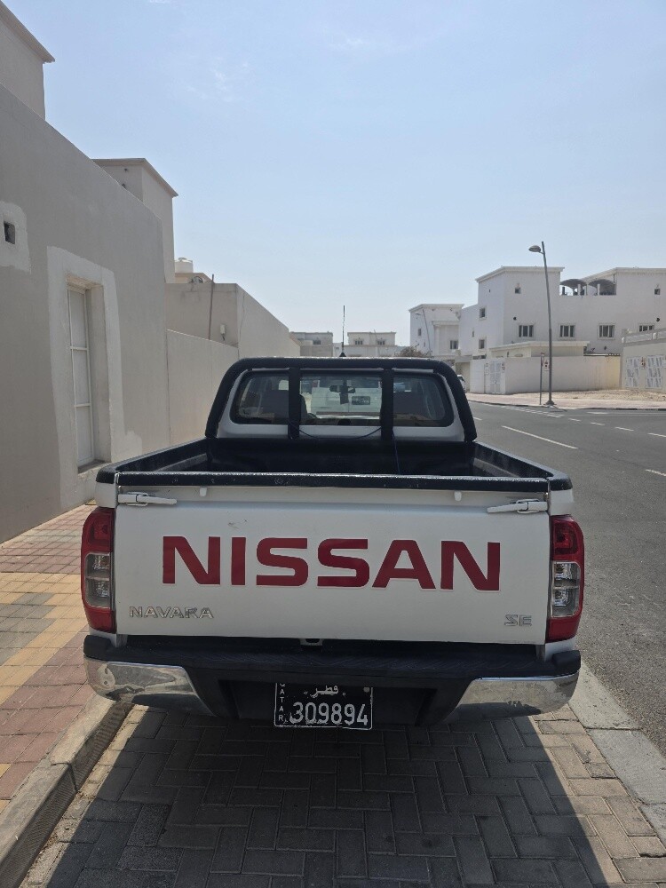 Nissan Navara SE - 6