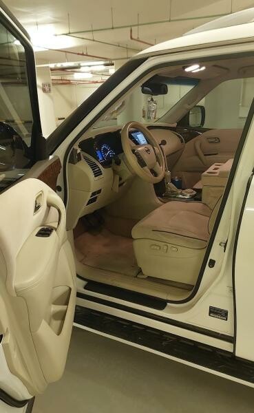 Nissan Patrol LE, 2012 Model - 3