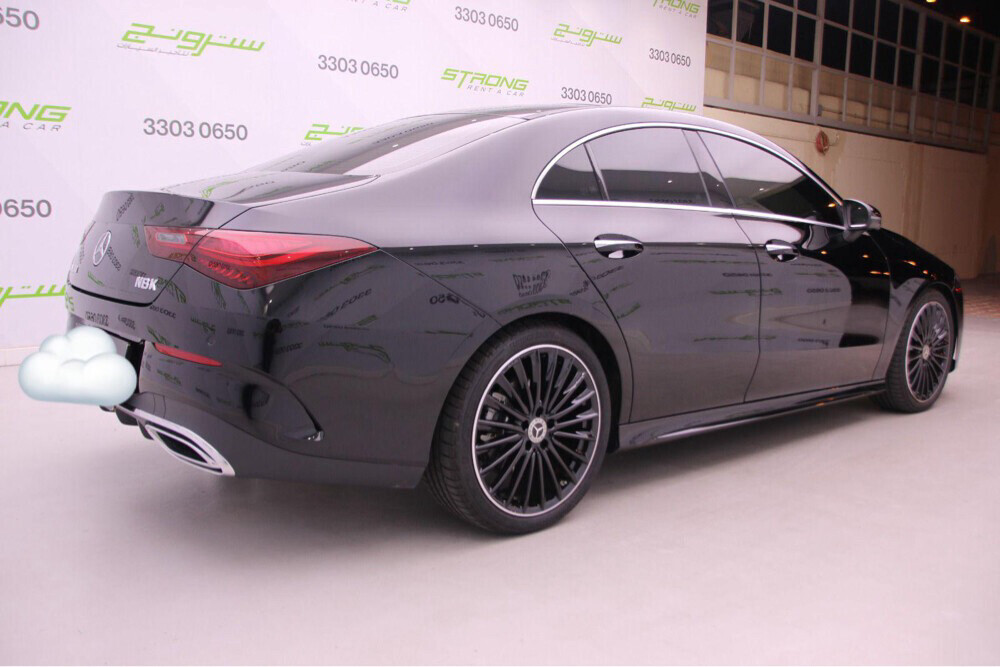mercedes-benz cla 200 black  - 2