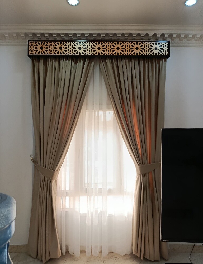 اتصل بعامل الصيانة على الرقم 5547 - 24