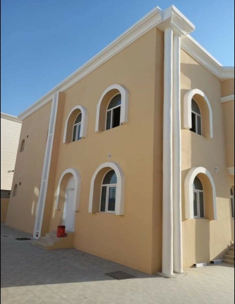 اتصل بعامل الصيانة على الرقم 5547 - 14
