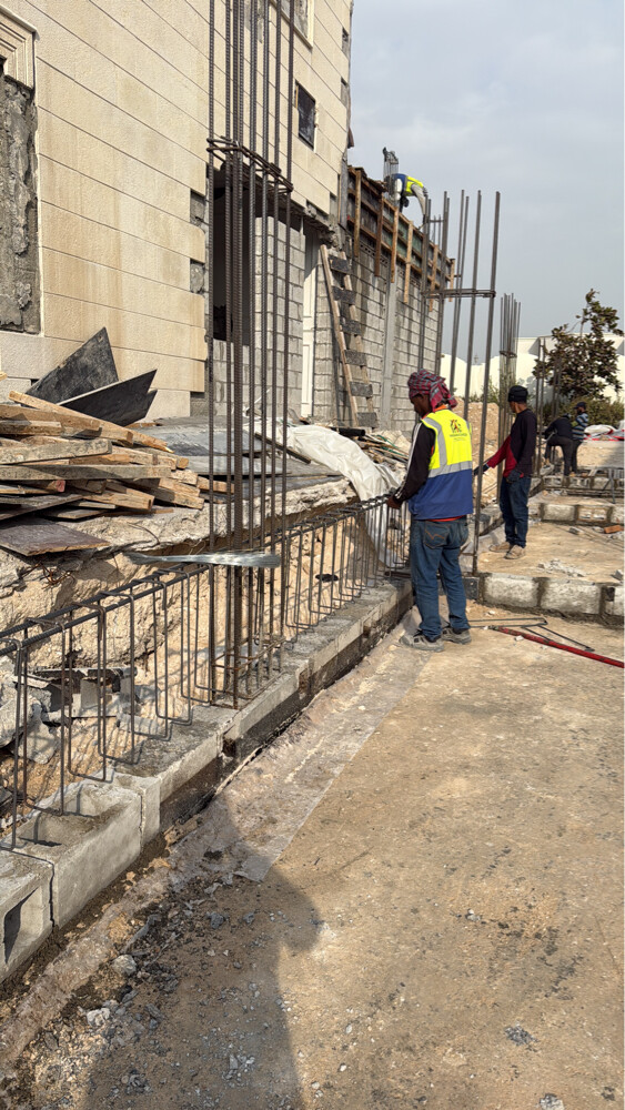 HASSAN AL SHEEB TRAD & contracting  - 6