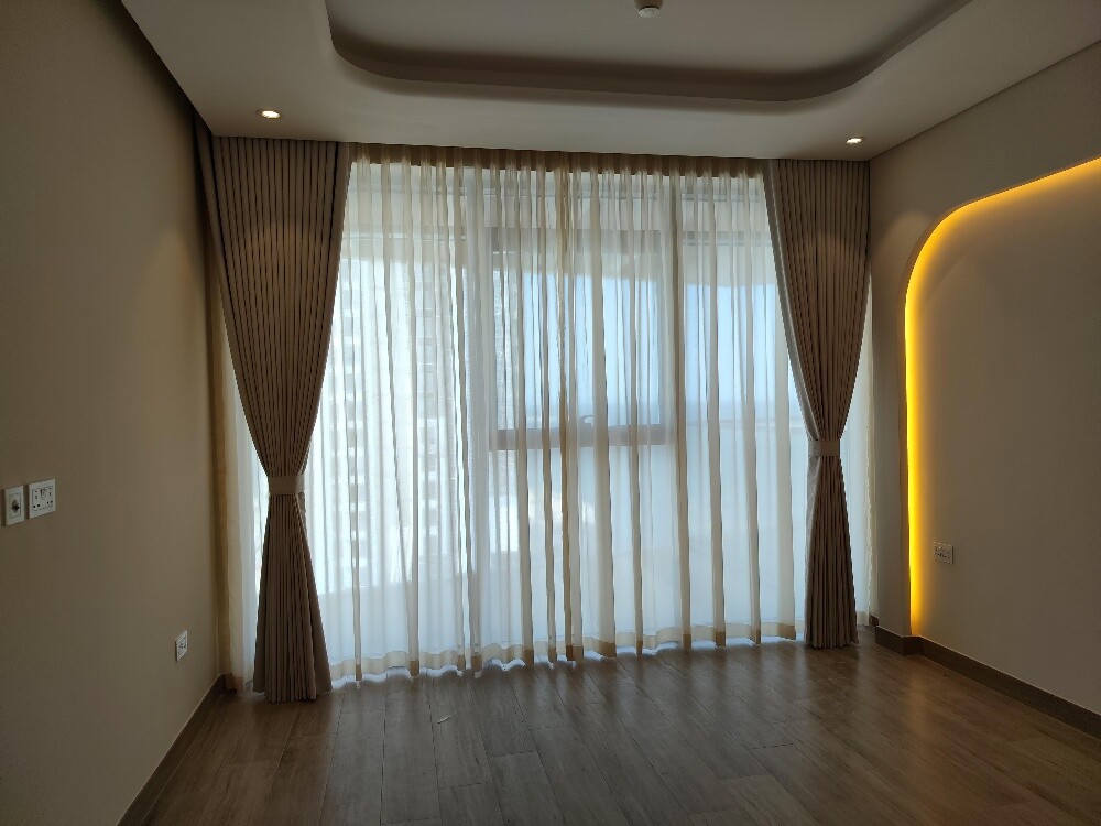 blackout curtains and blinds - 17