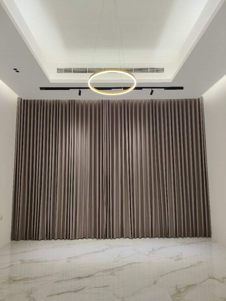 blackout curtains and blinds - 11