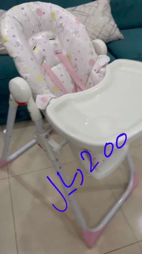 عربيه مشايه رضع - 4