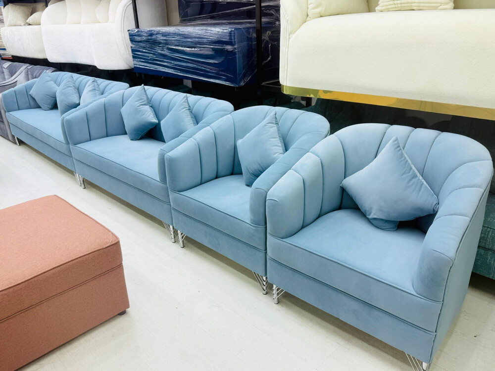 FOR SALE READYMADE SOFA - 2