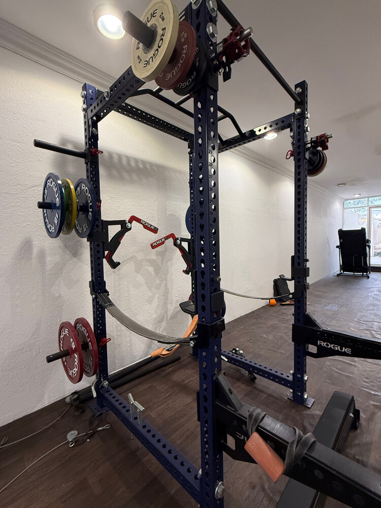 Rogue RM-4 Monster Rack - 1