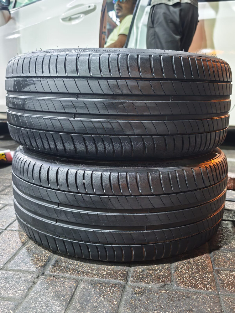 245-40-19  Sale  - 3
