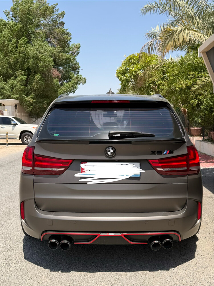 bmw 5xm - 3