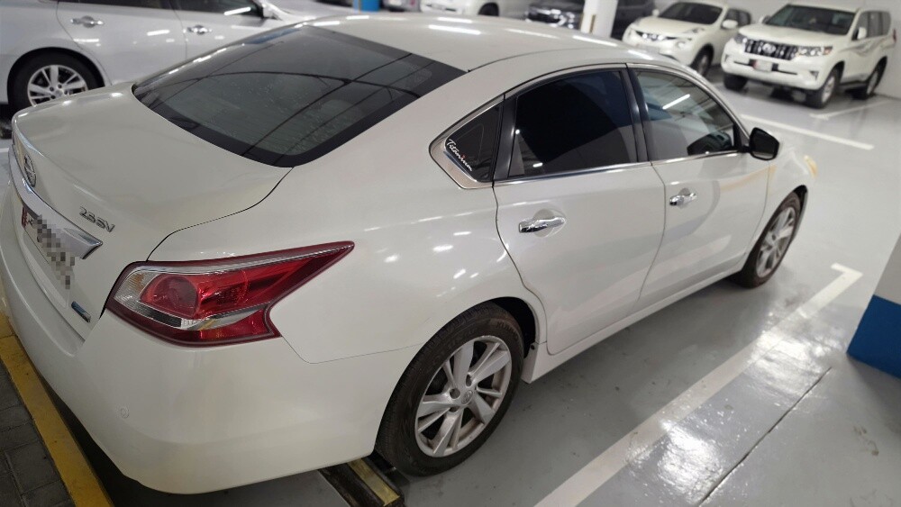 Nissan altima - 2