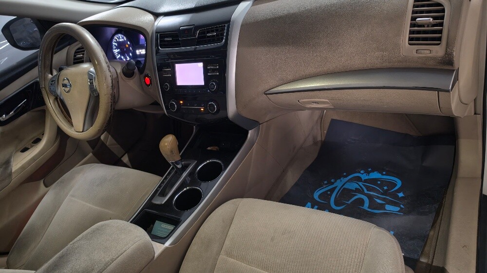 Nissan altima - 3