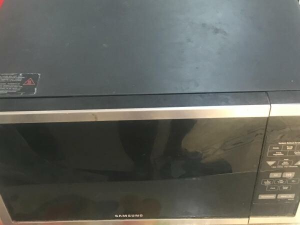Samsung Microwave - 2