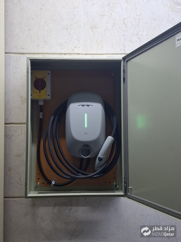 Electric vehicles charger installat - 2