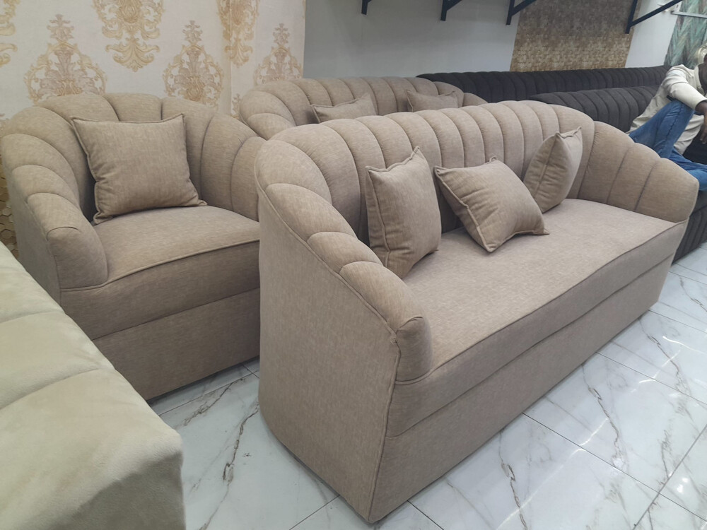 FOR SALE READYMADE SOFA - 3