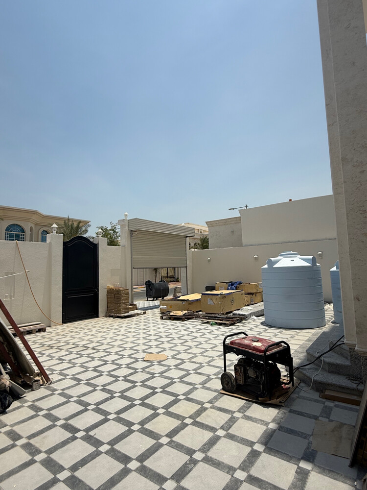 للبيع ف بالثمامه 610م وجهه حجر - 13