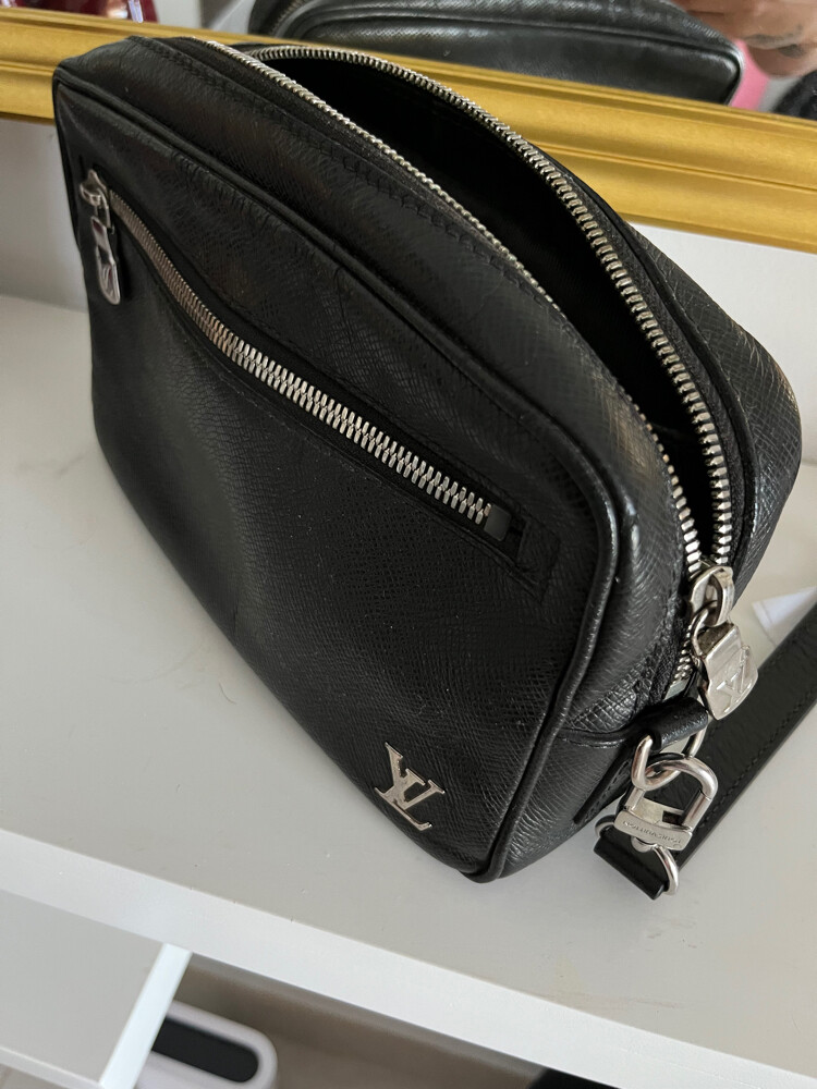Louis Vuitton - 1