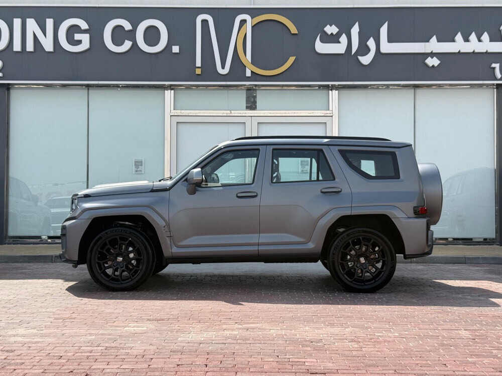 تانك 700 موديل 2027 اصفااار - 3