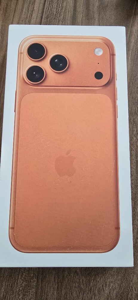 Apple iPhone 17 Pro Max - 1