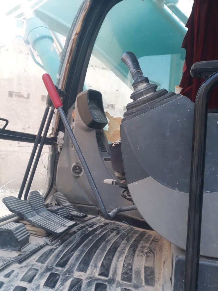 Kobelco excavator SK210 HD 2015 - 3