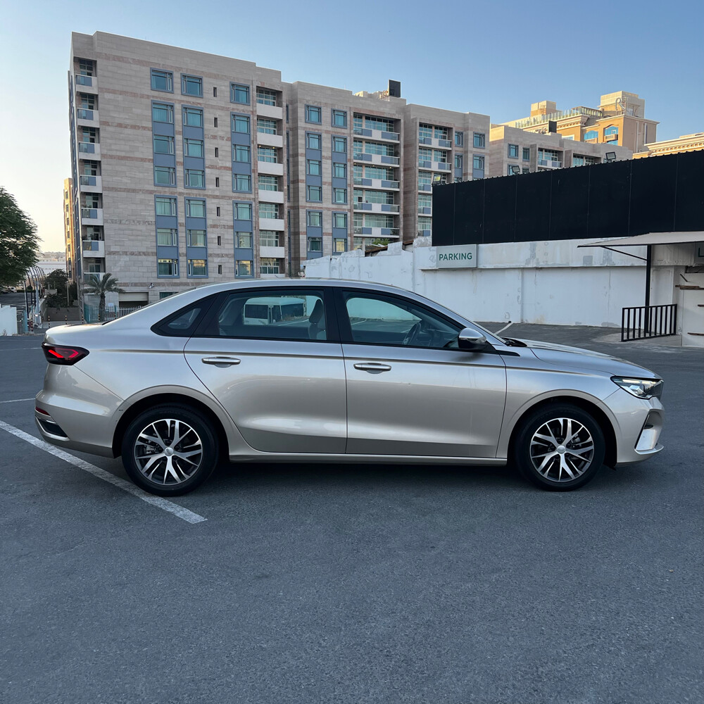 Geely Emgrand 2025 - 4