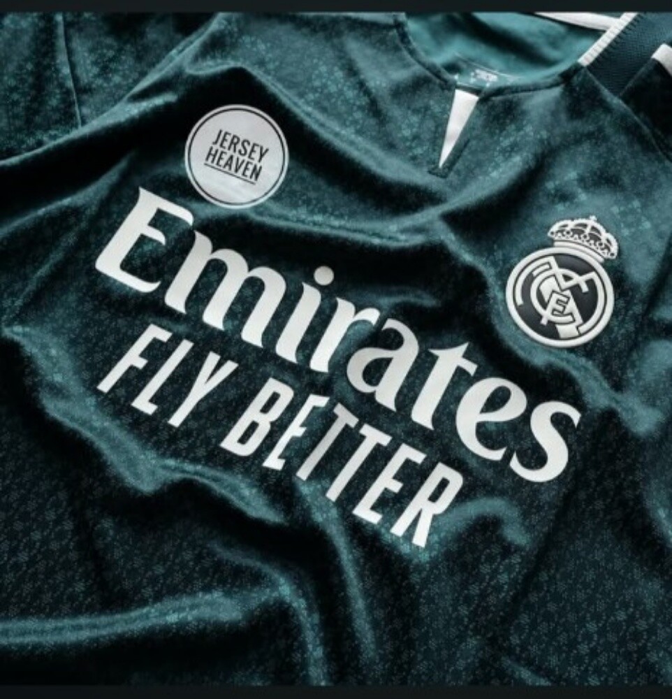 Madrid and Barcelona's new away kit - 4