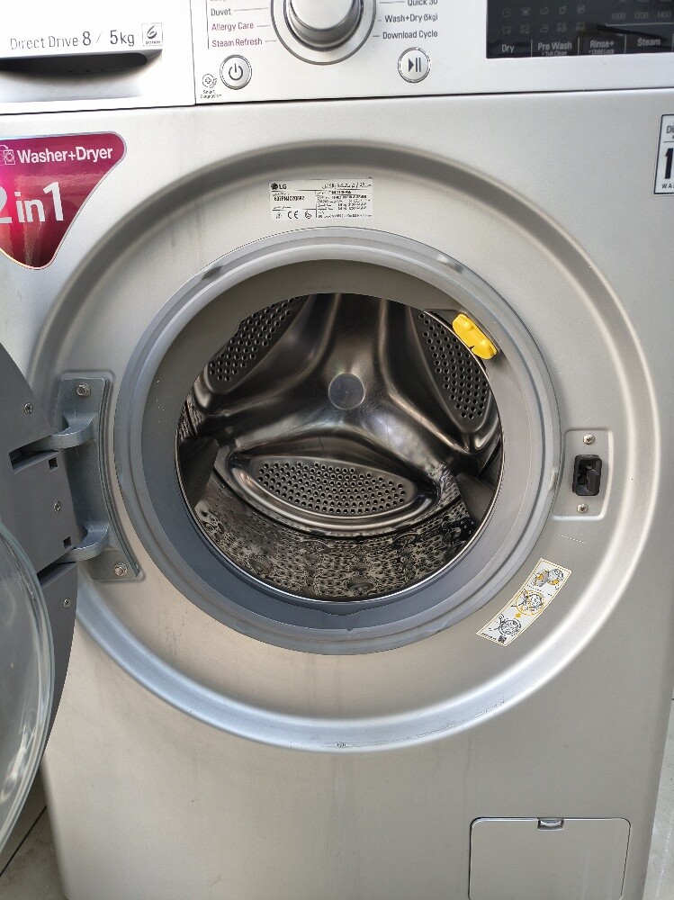 Lg 8/5Kg washing machine for Sell.. - 3