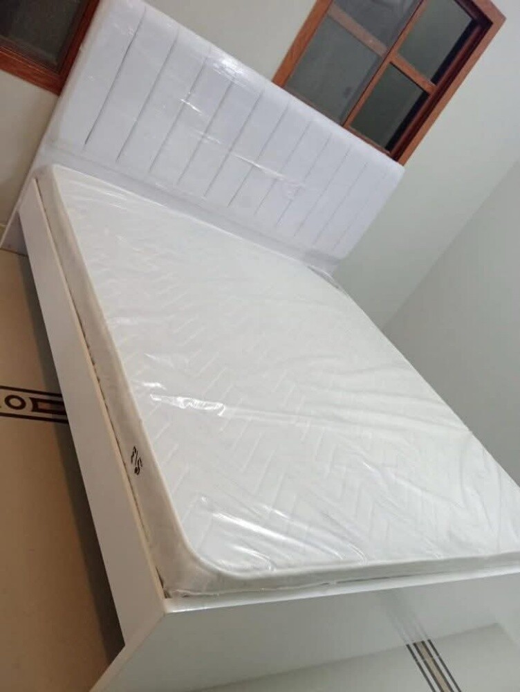 سرير ومرتبة - 11