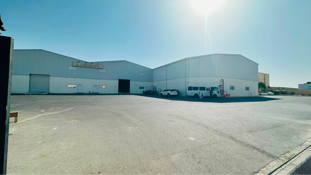 Warehouse in Birkat al-Awamir - 1
