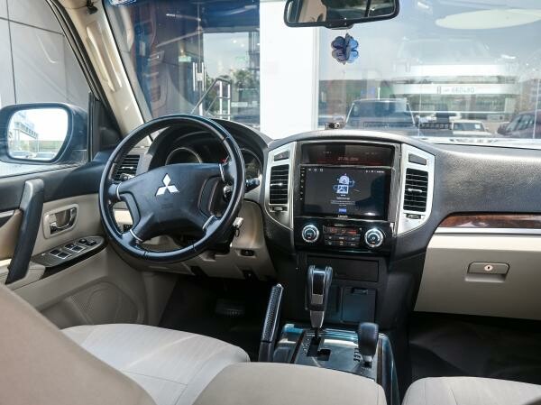 Mitsubishi Pajero GLS 2020 - 7
