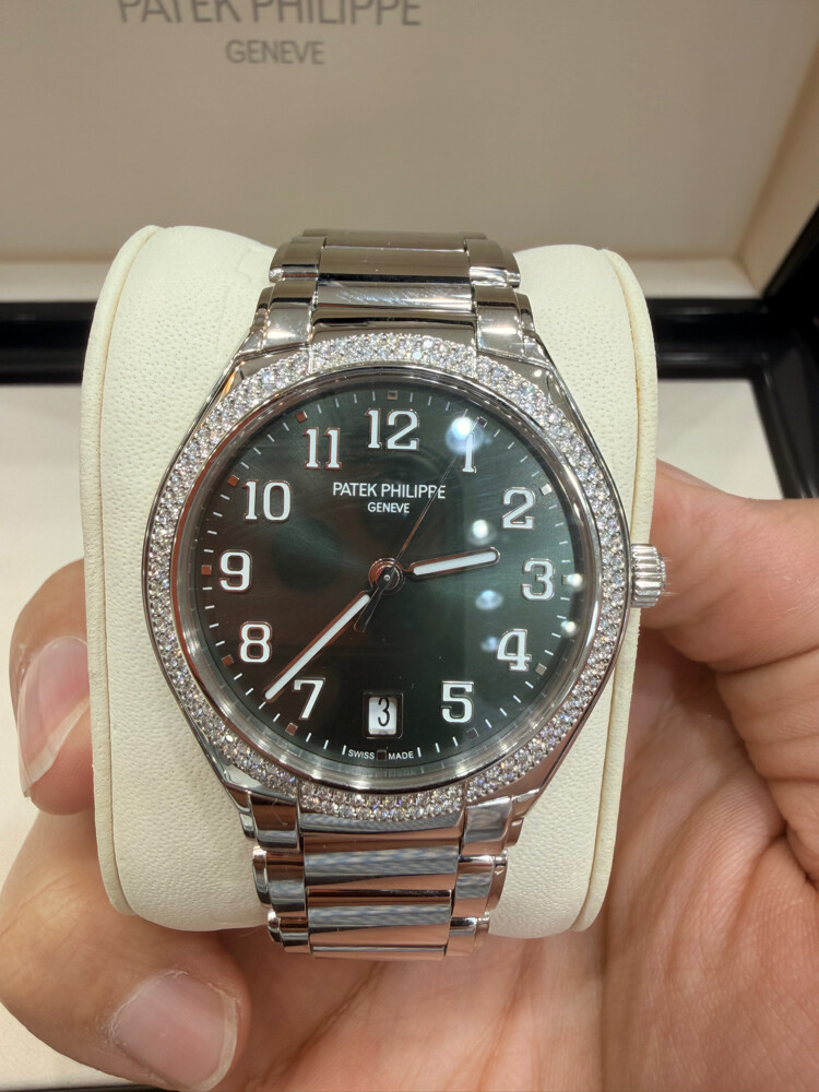 PATEK PHILIPPE - 4