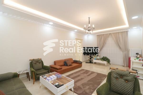 Luxurious Furnished Villa - 8