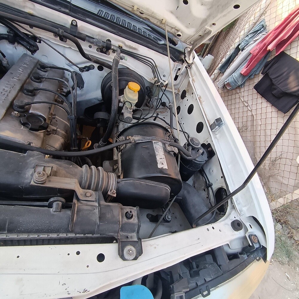 NISSAN PICKUP 2008 - 5