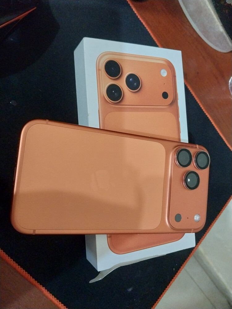 IPHONE 17 promax  - 4