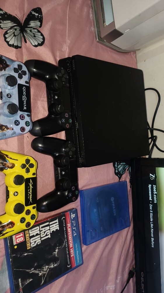 ps4 slim 816 gb - 2