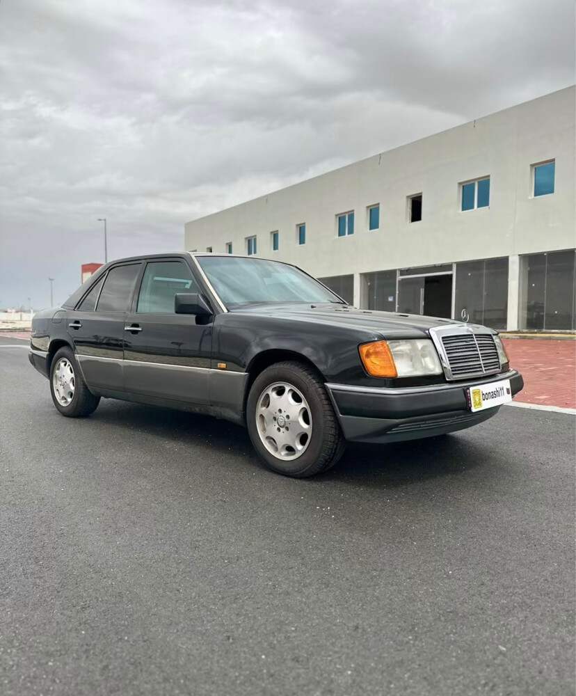 e200.  1993 - 7