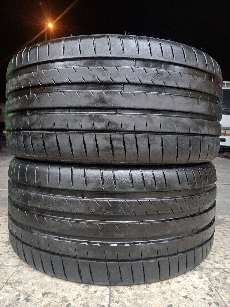 285/30/ZR22.Michelin Brand - 8
