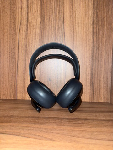 headset  - 2